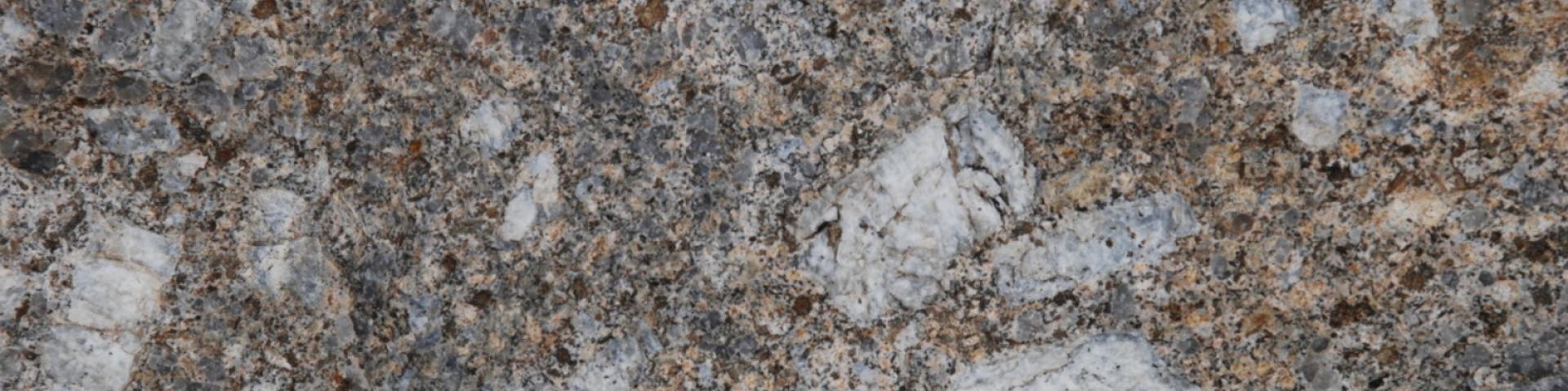 Granite varisque du mont Aigoual © BRGM - François Michel